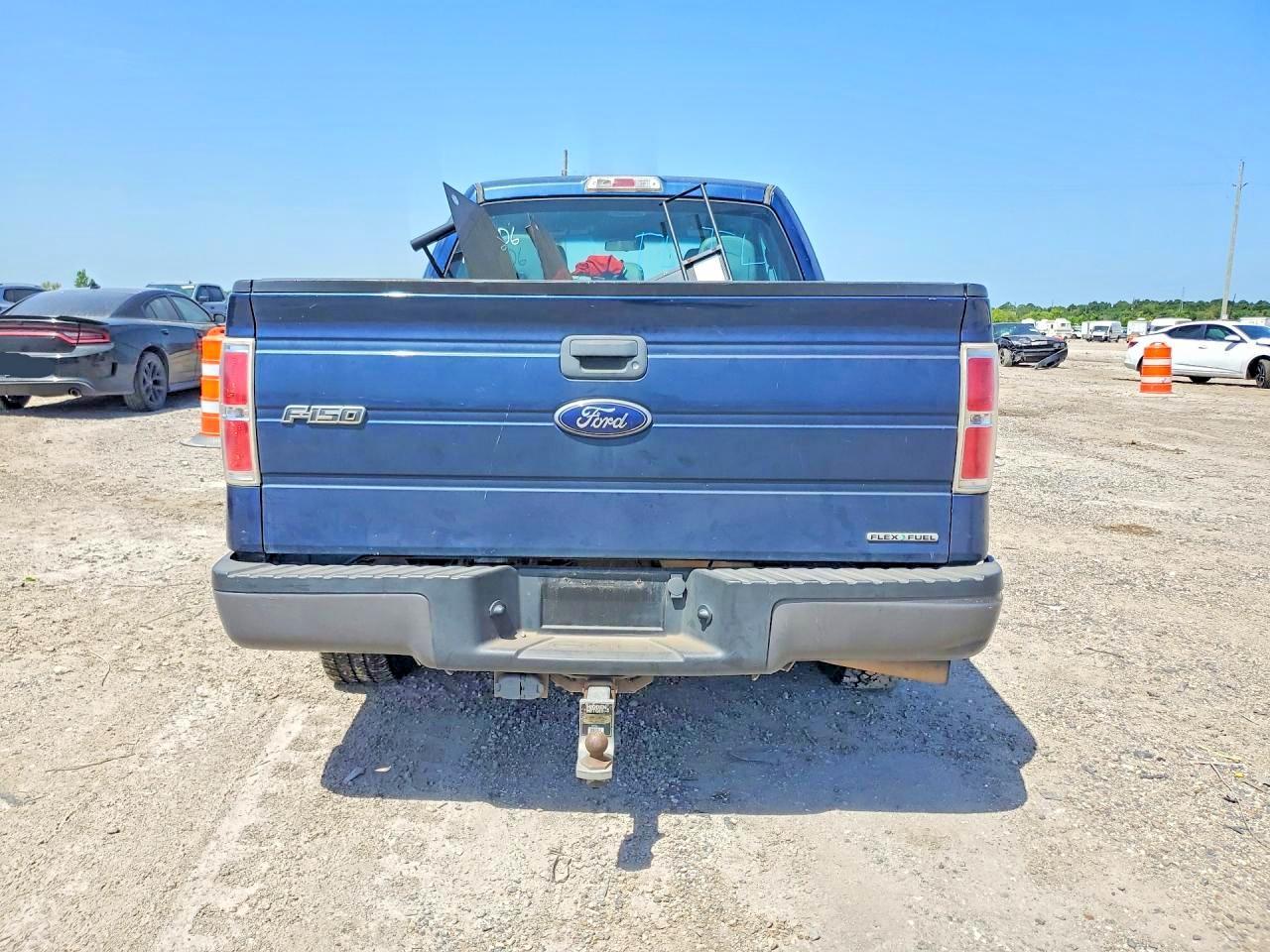 2014 Ford F150 Super Cab - Фото 6
