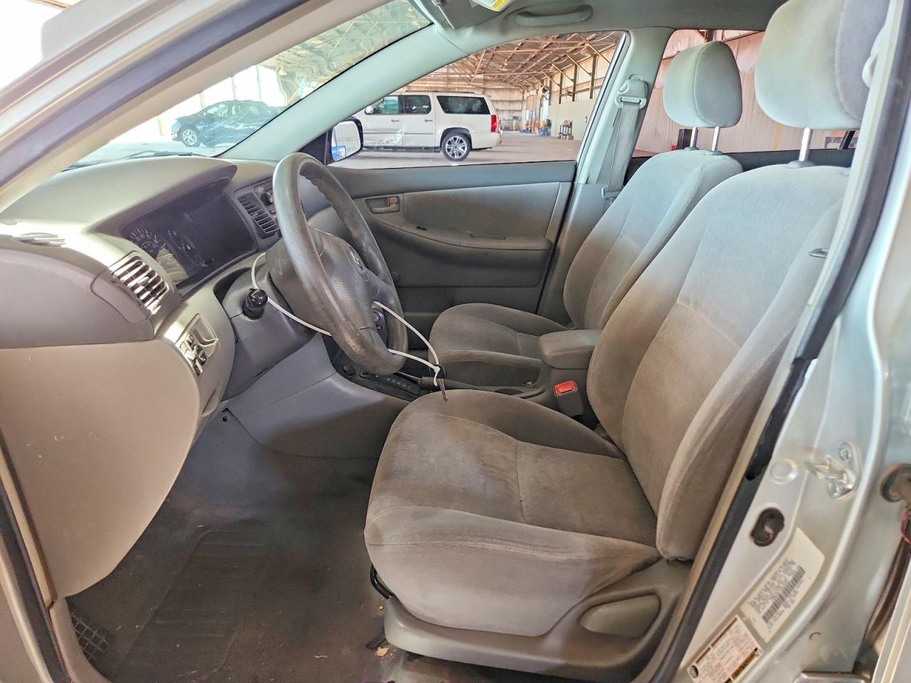 2004 Toyota Corolla Ce - Фото 7