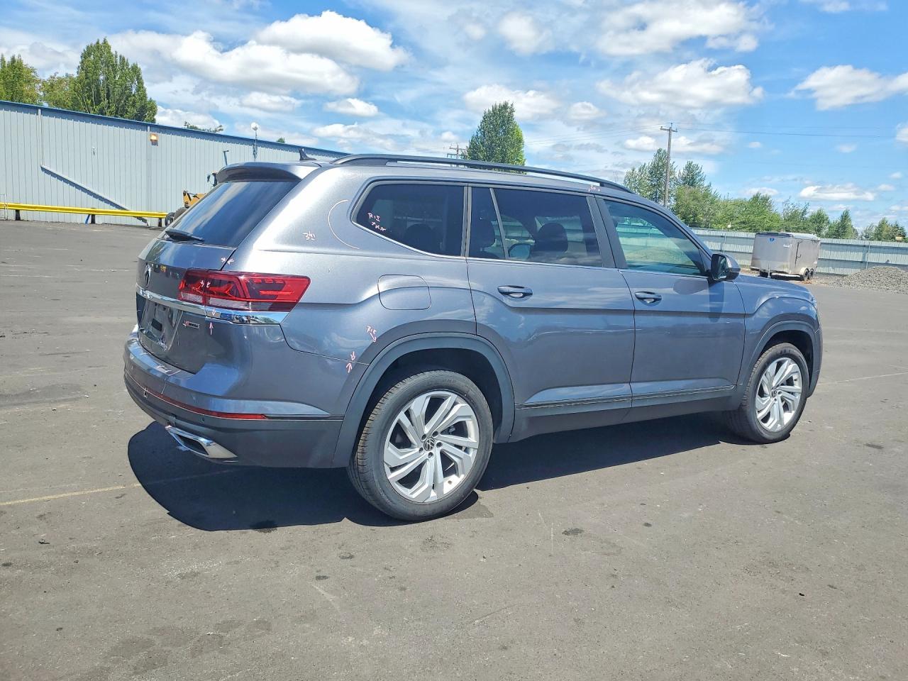 2021 Volkswagen Atlas Se - Image 3