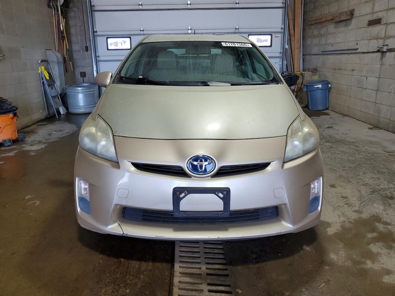 2010 Toyota Prius Hy - Фото 5