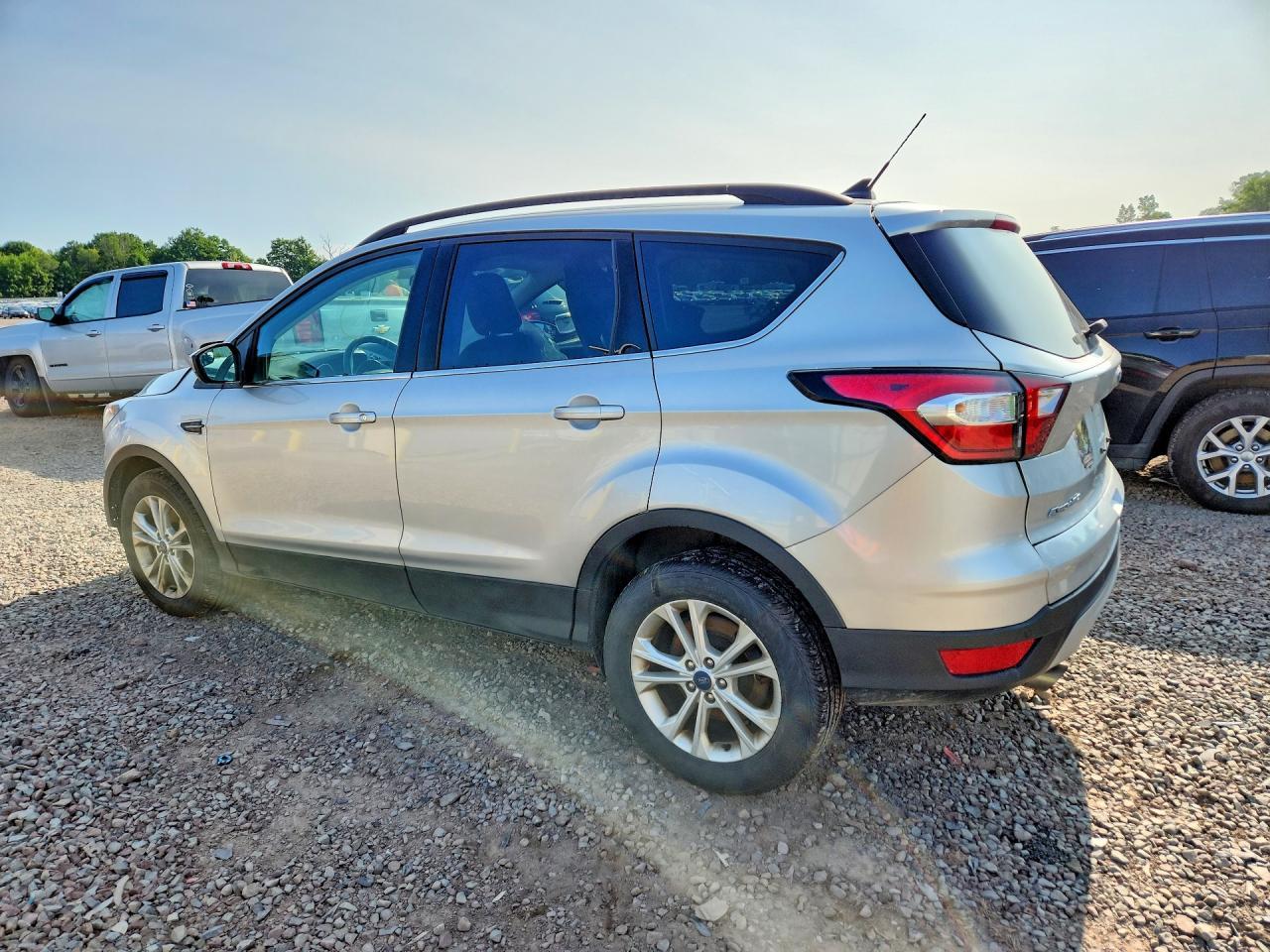 2018 Ford Escape Sel - Фото 2