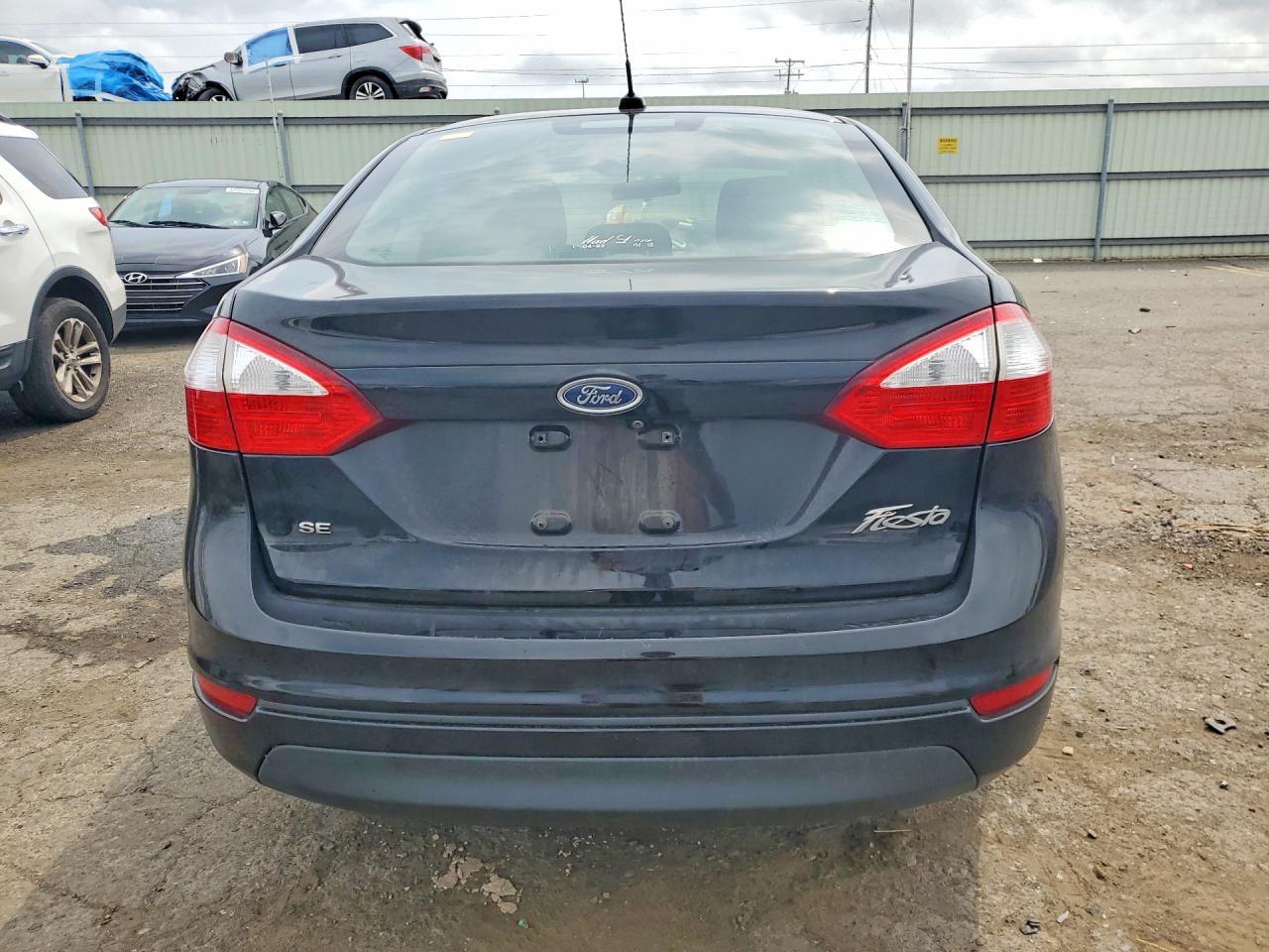2019 Ford Fiesta Se - Фото 6