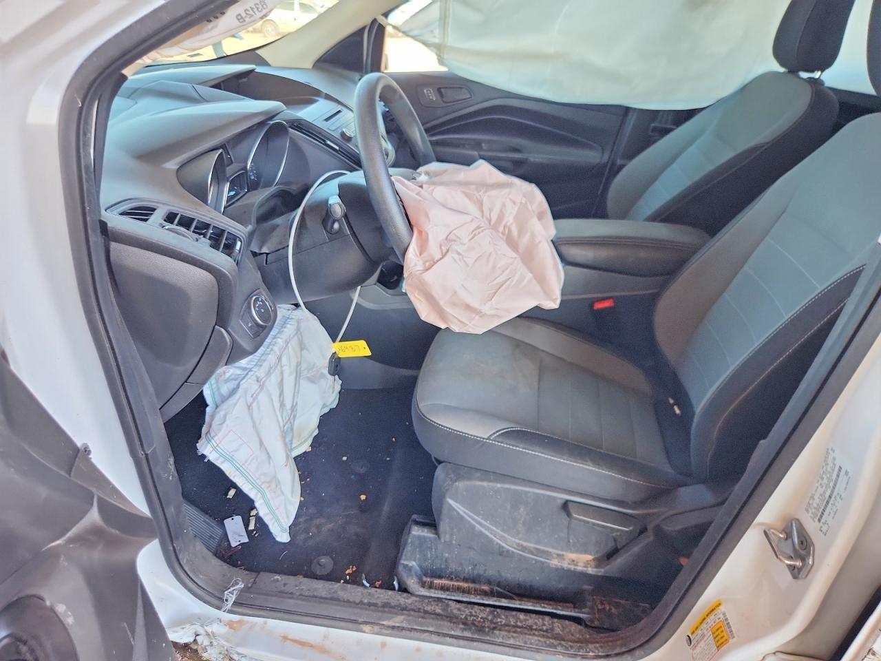 2018 Ford Escape S - Image 7