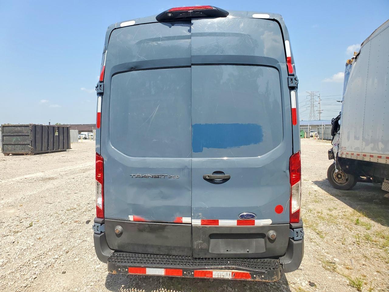 2020 Ford Transit T-250 - Image 6