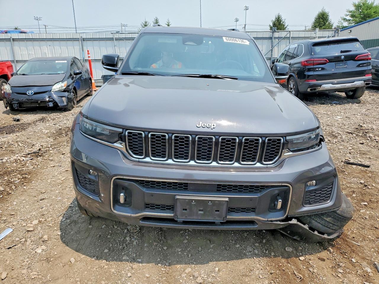 2021 Jeep Grand Cherokee L Overland - Image 5