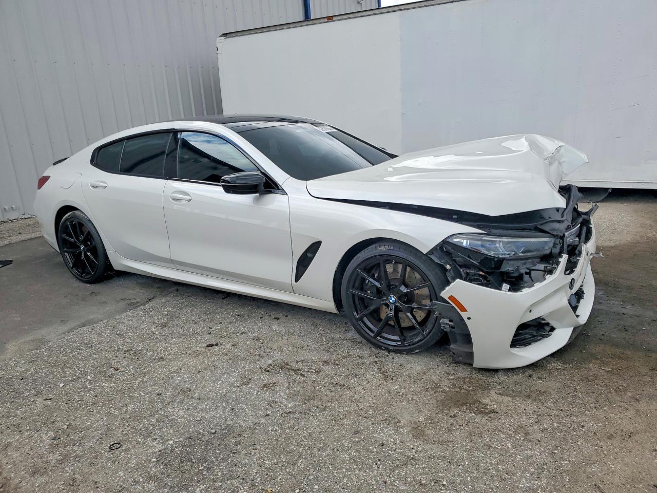 2024 BMW M850Xi - Фото 4