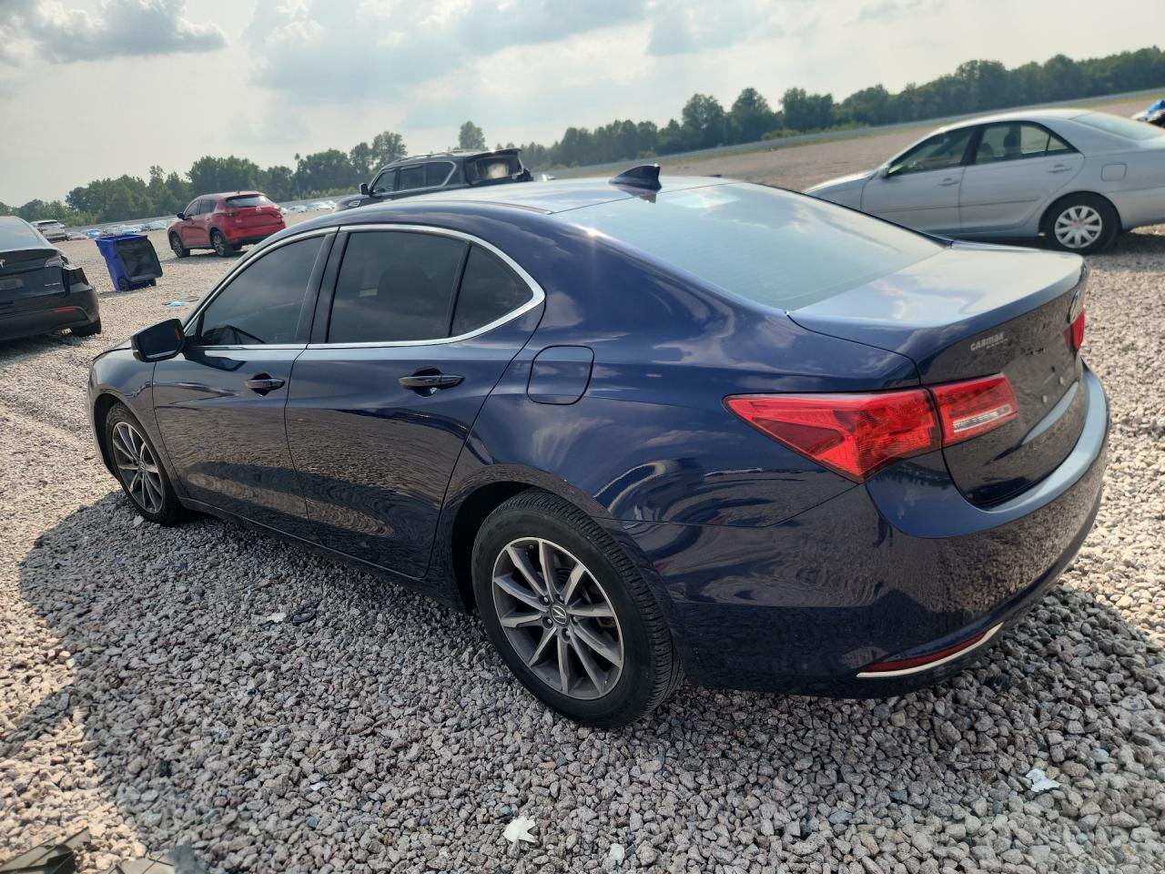 2018 Acura Tlx - Фото 2