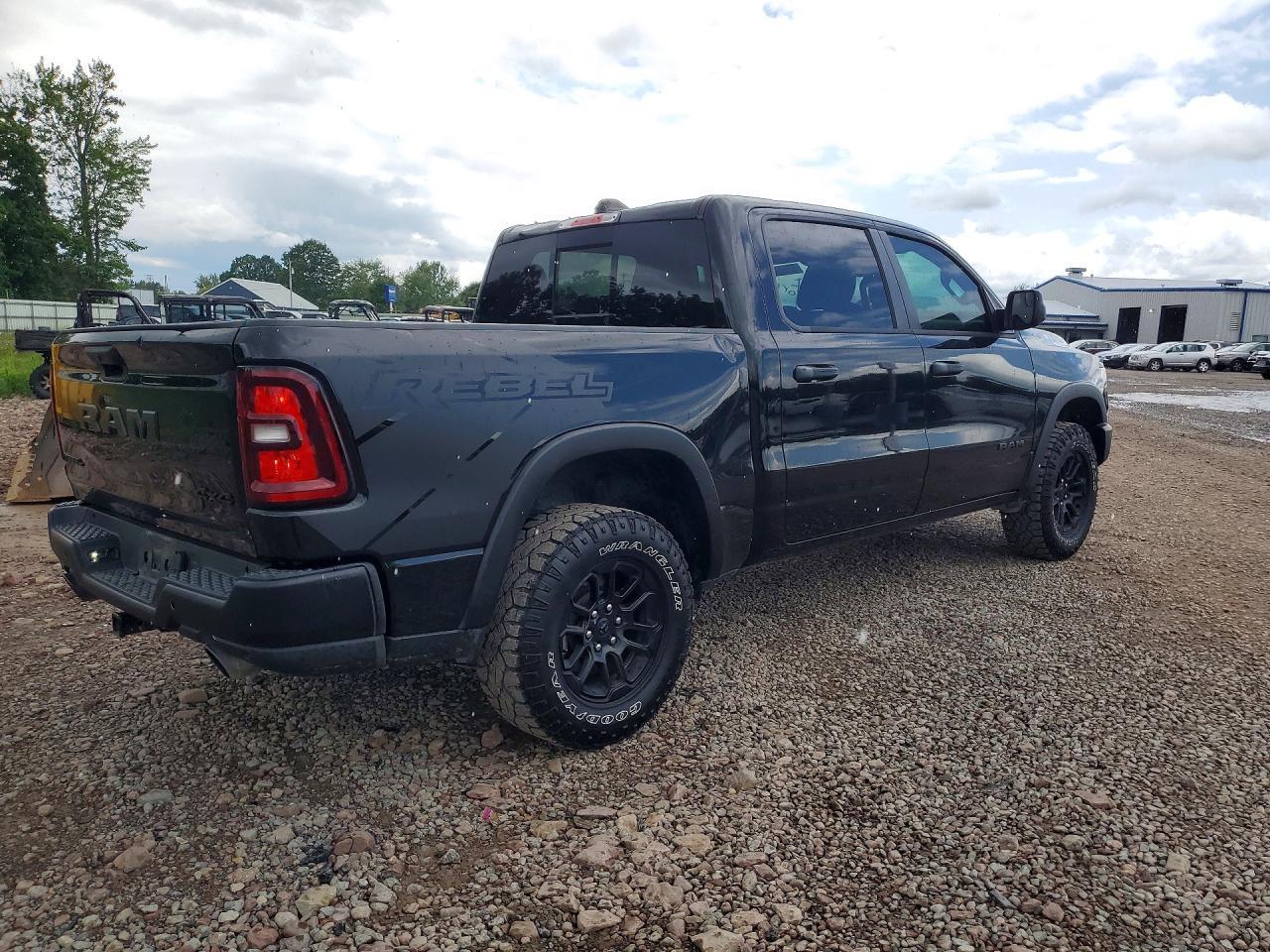 2025 Ram 1500 Rebel - Фото 3