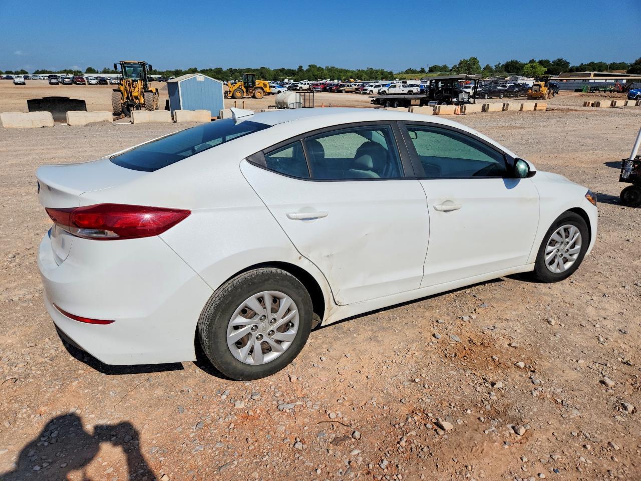2017 Hyundai Elantra Se - Фото 3