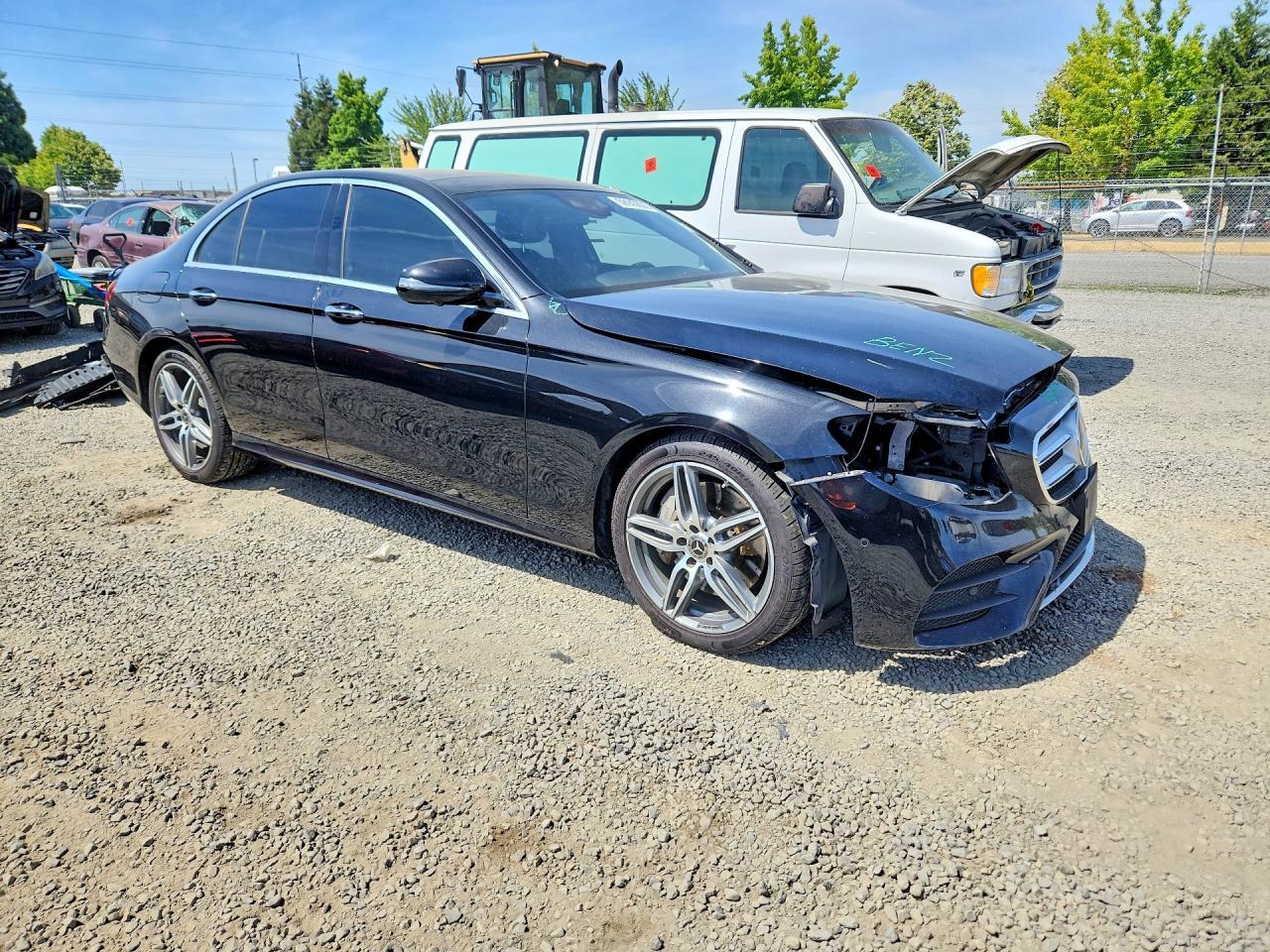 2018 Mercedes-Benz E 300 4Matic - Image 4