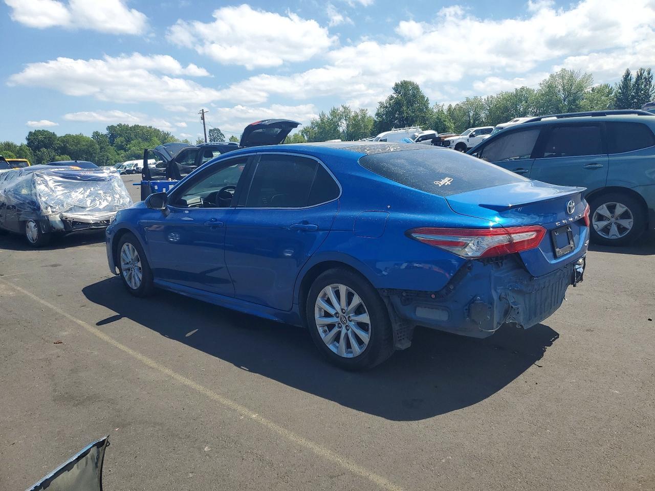 2018 Toyota Camry Xse - Image 2