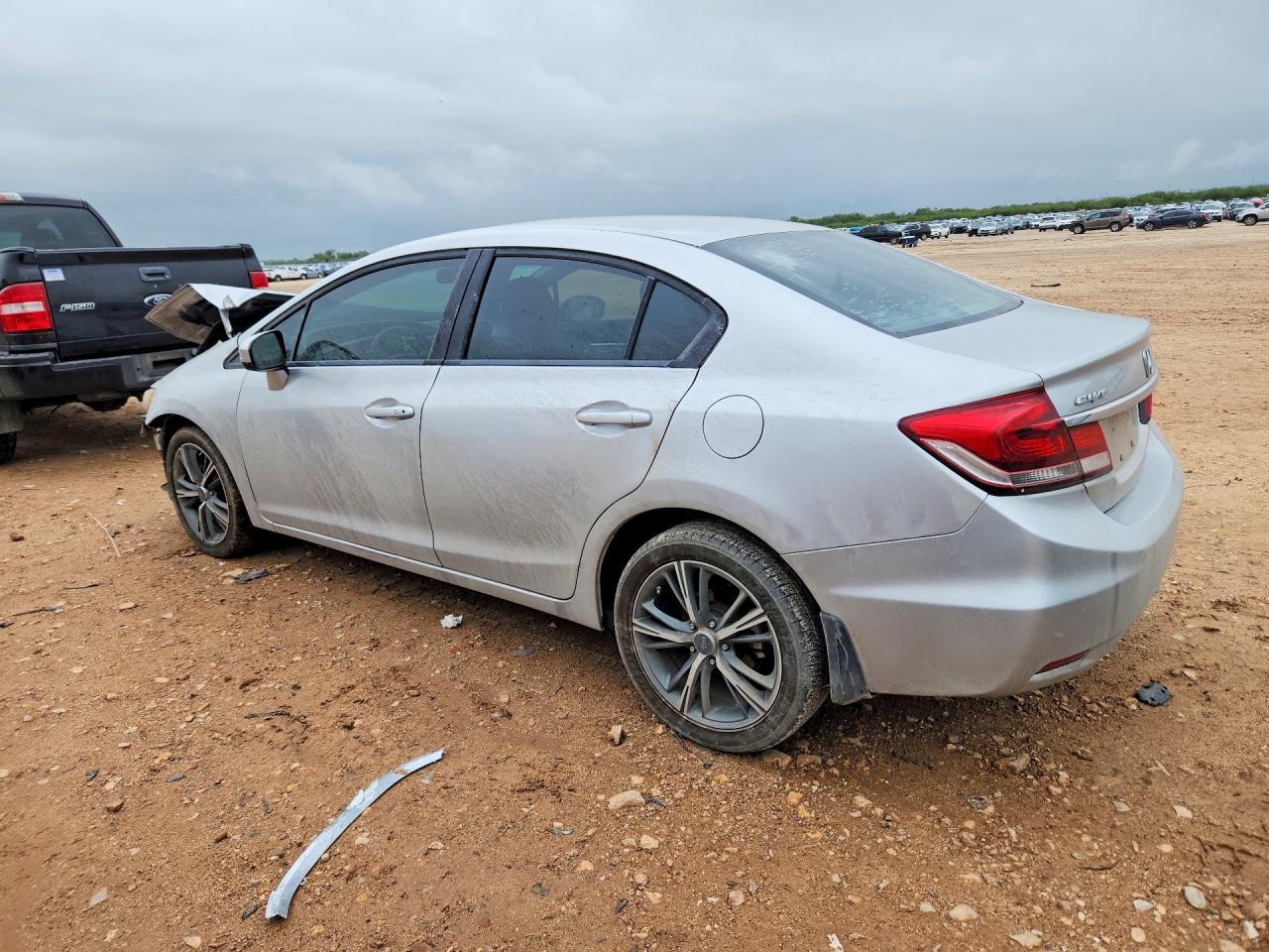2015 Honda Civic Ex - Image 2
