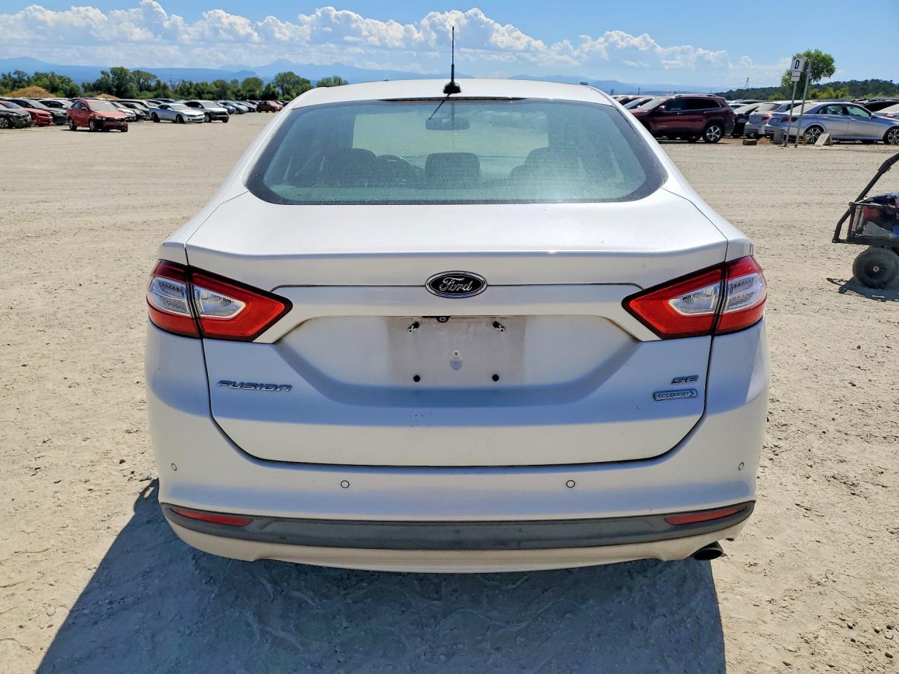 2015 Ford Fusion Se - Фото 6