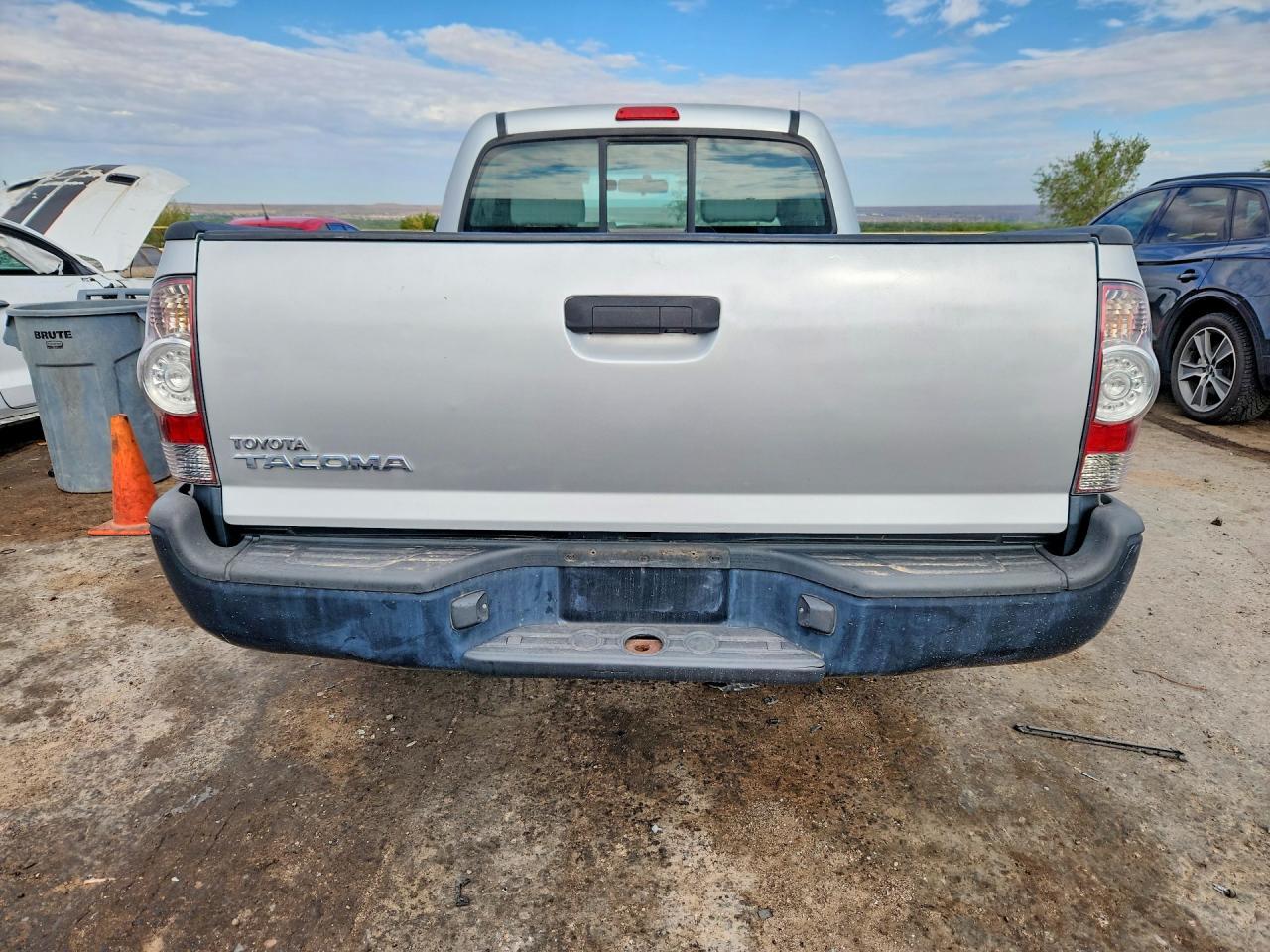2010 Toyota Tacoma Base - Фото 6