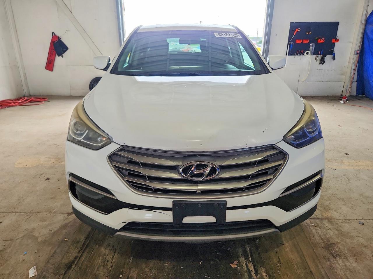 2017 Hyundai Santa Fe Sport 2.4L - Image 5