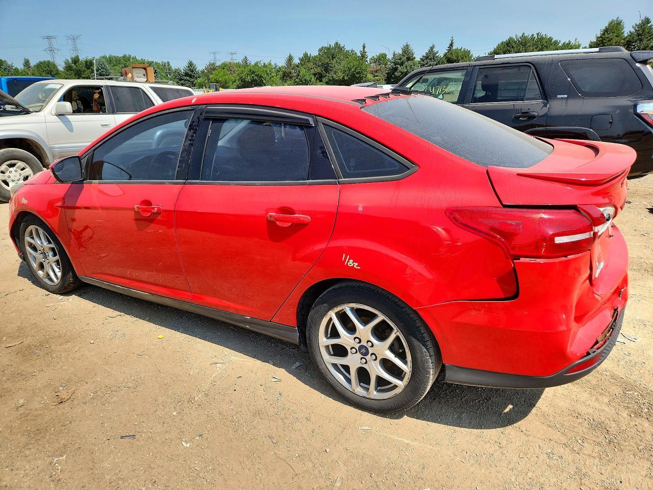 2015 Ford Focus Se - Image 2