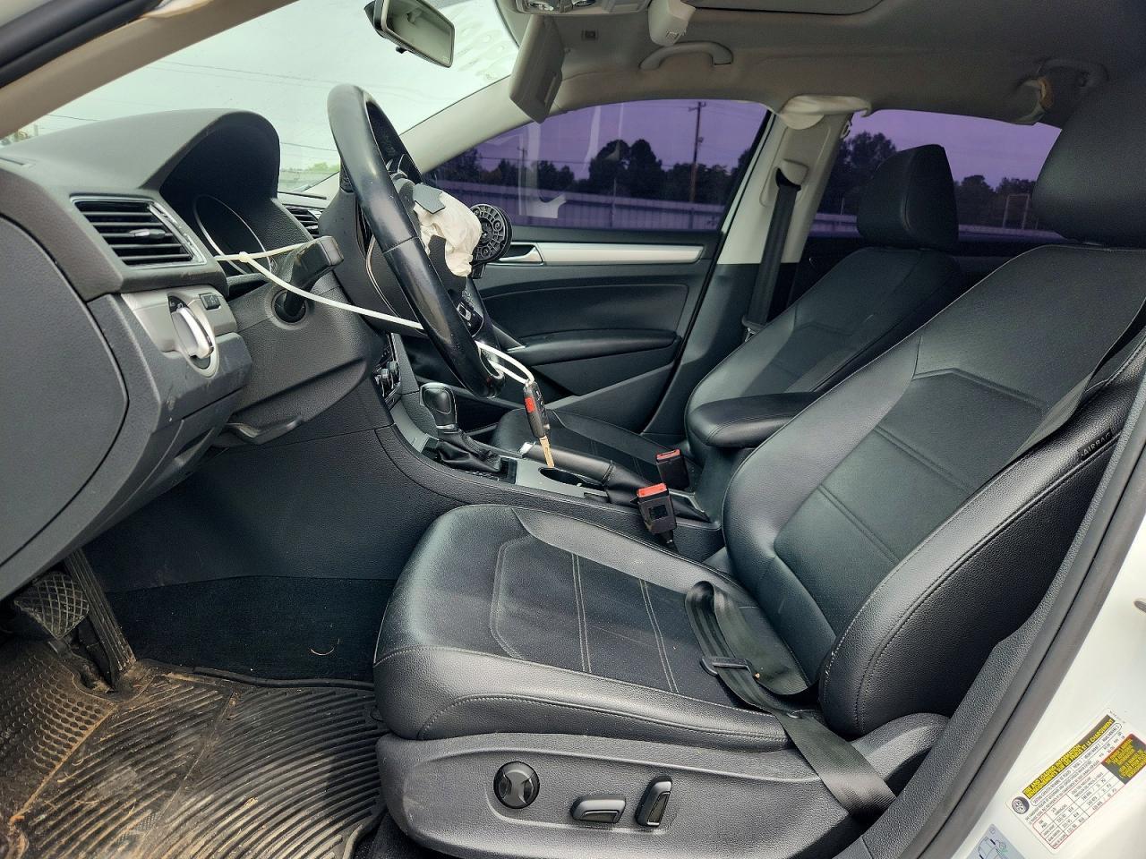 2019 Volkswagen Passat Wolfsburg - Фото 7