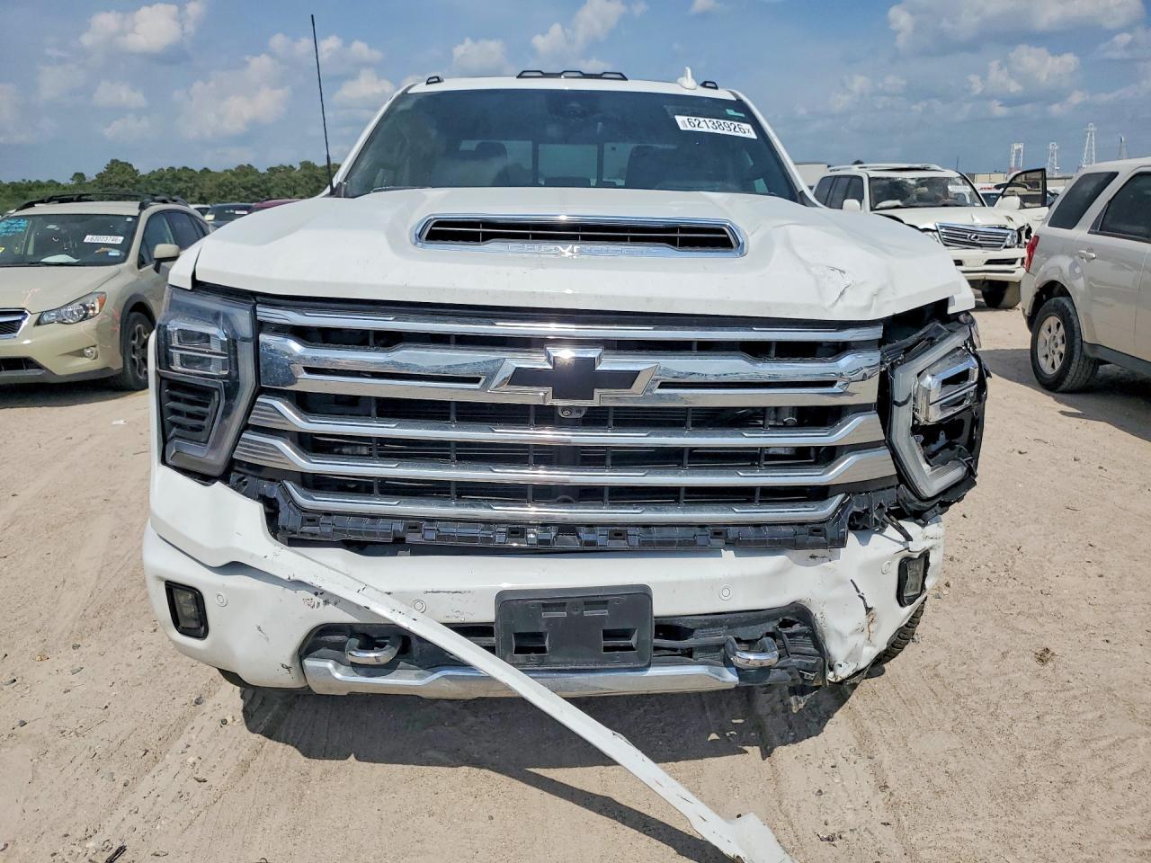 2026 Chevrolet Silverado K2500 High Country - Фото 5