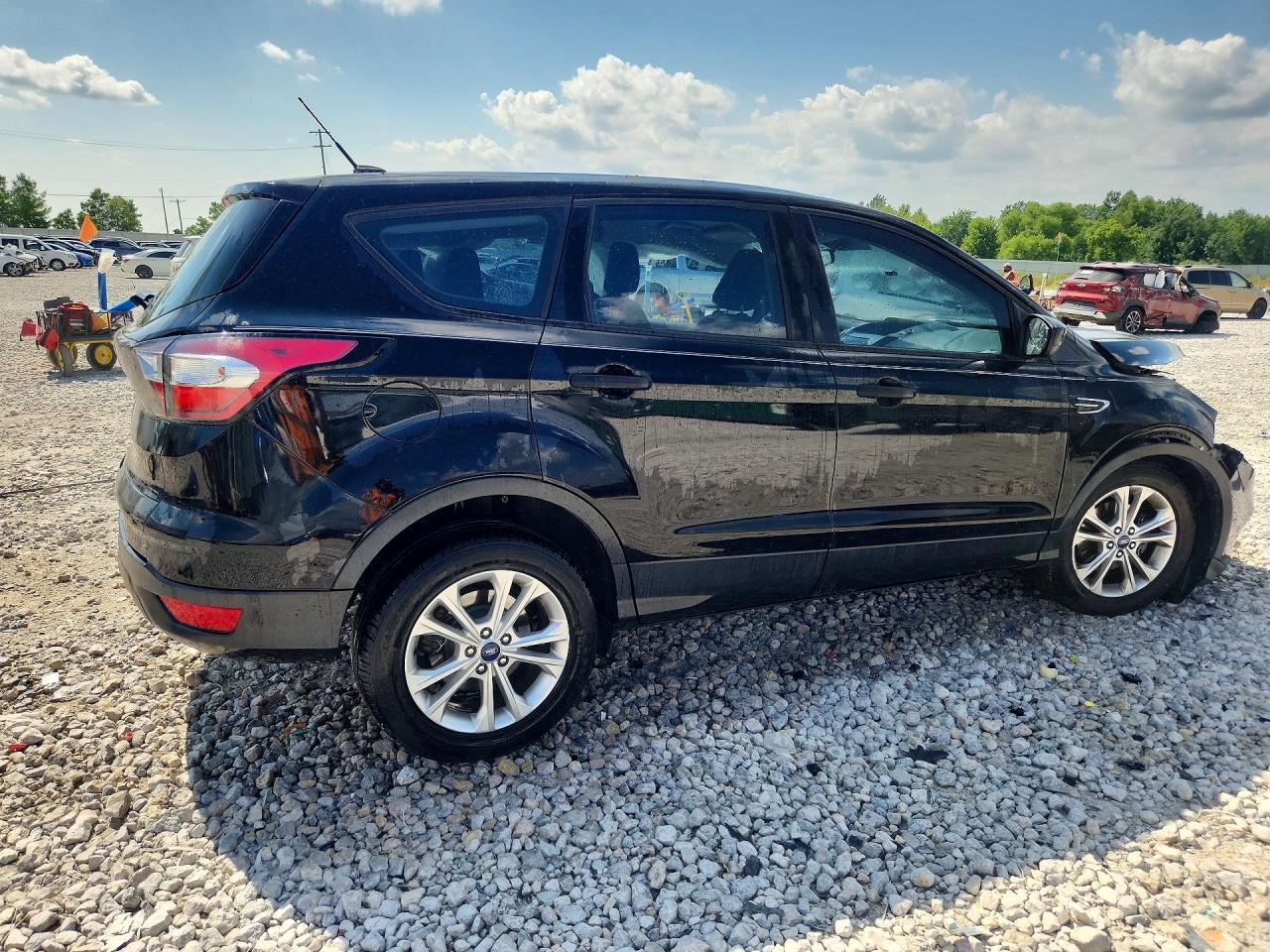 2018 Ford Escape S - Image 3