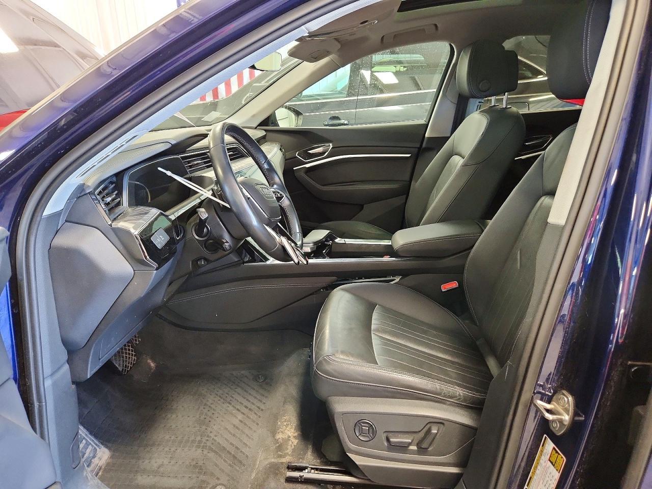 2022 Audi E-Tron Sportback Premium - Фото 7