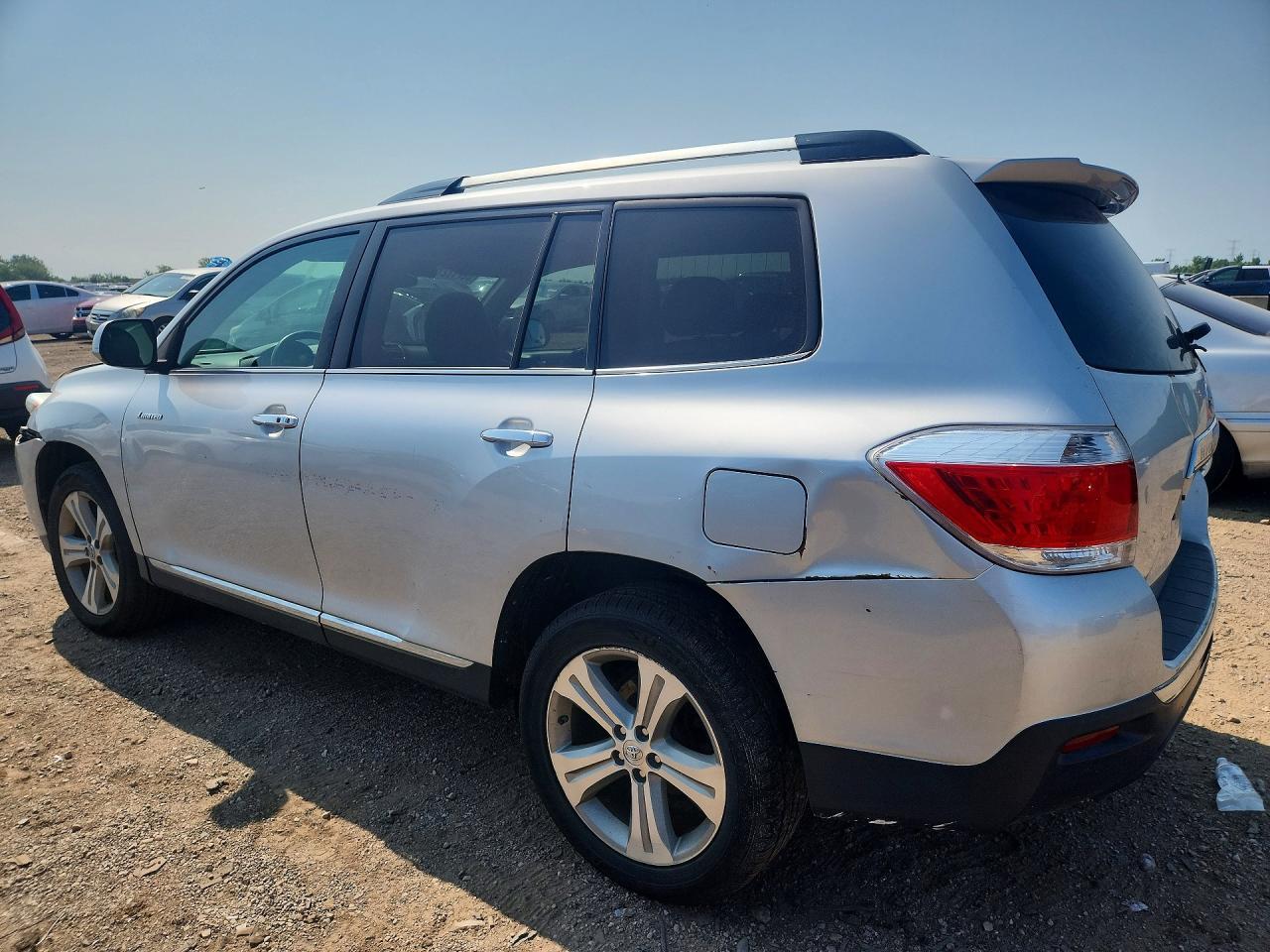 2013 Toyota Highlander Limited - Фото 2