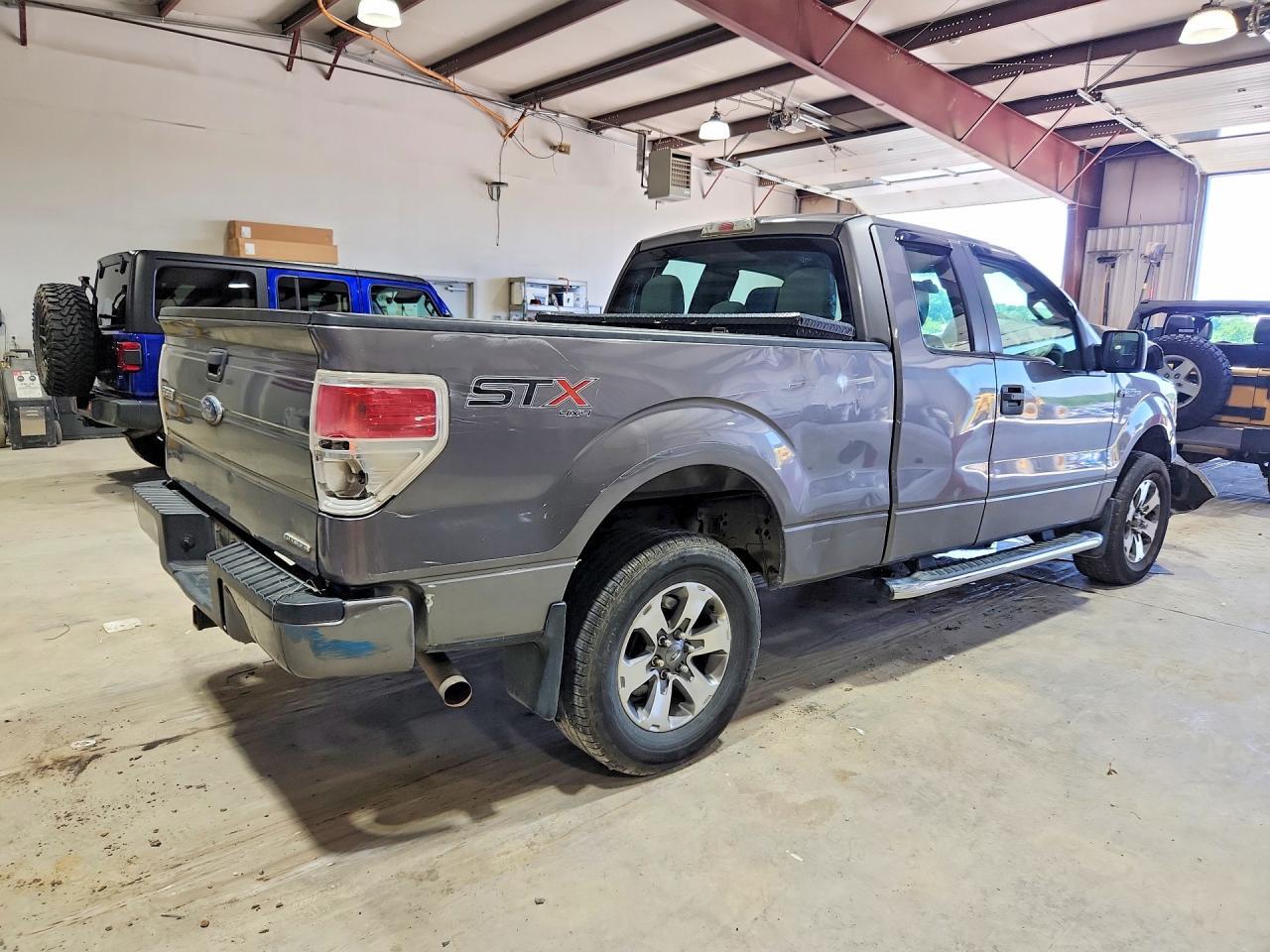 2014 Ford F150 Super Cab - Image 3