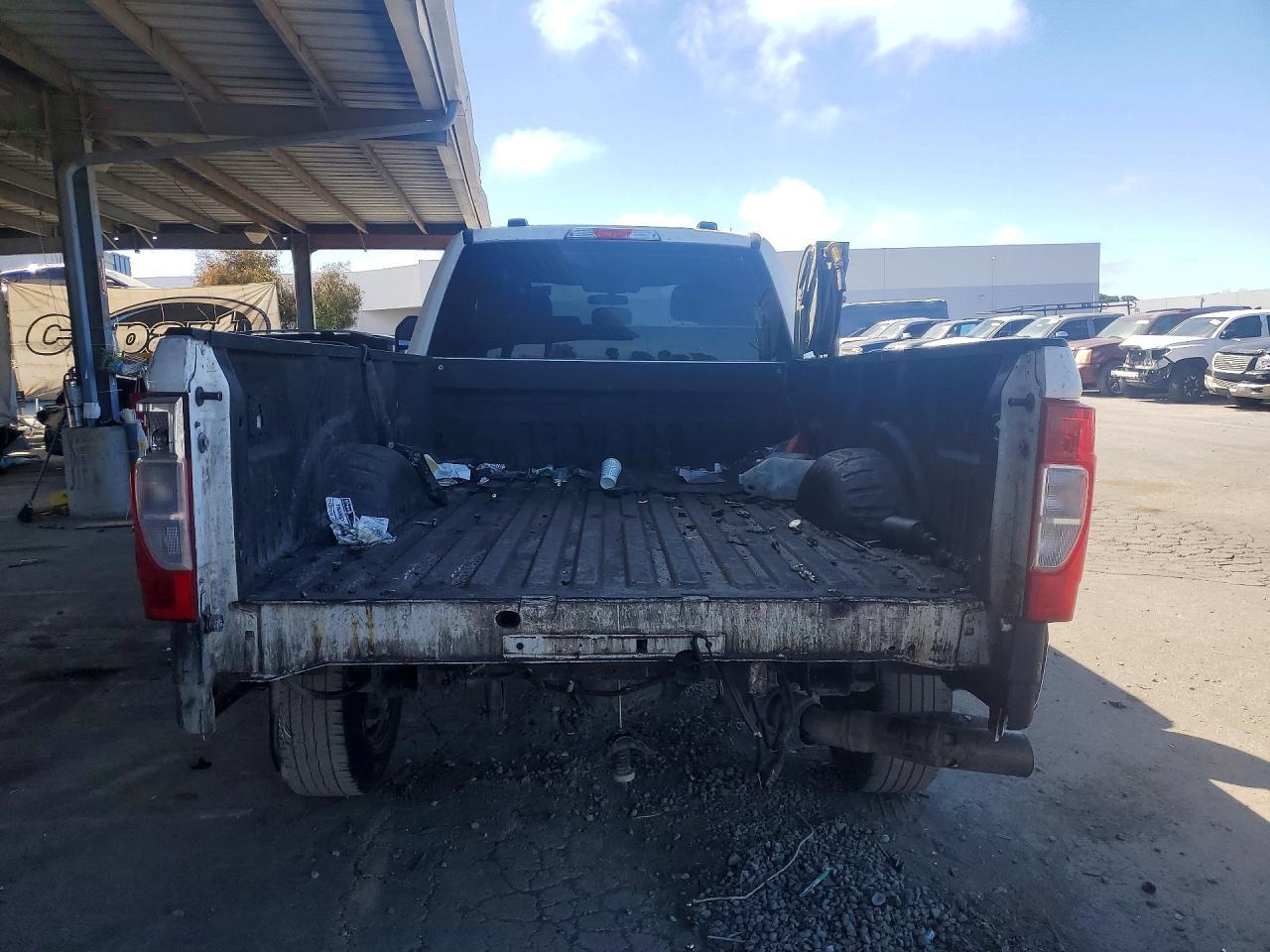 2020 Ford F250 Super Duty - Фото 6