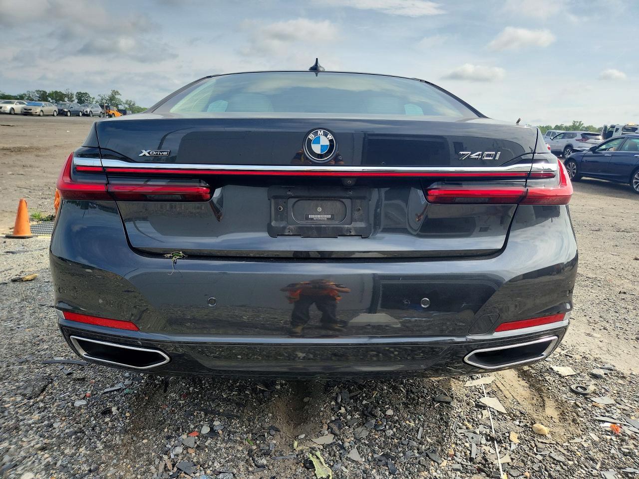 2021 BMW 740 Xi - Фото 6