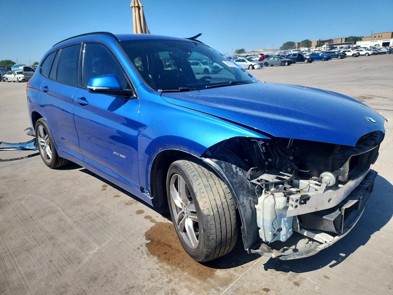 2017 BMW X1 xDrive28I - Фото 4