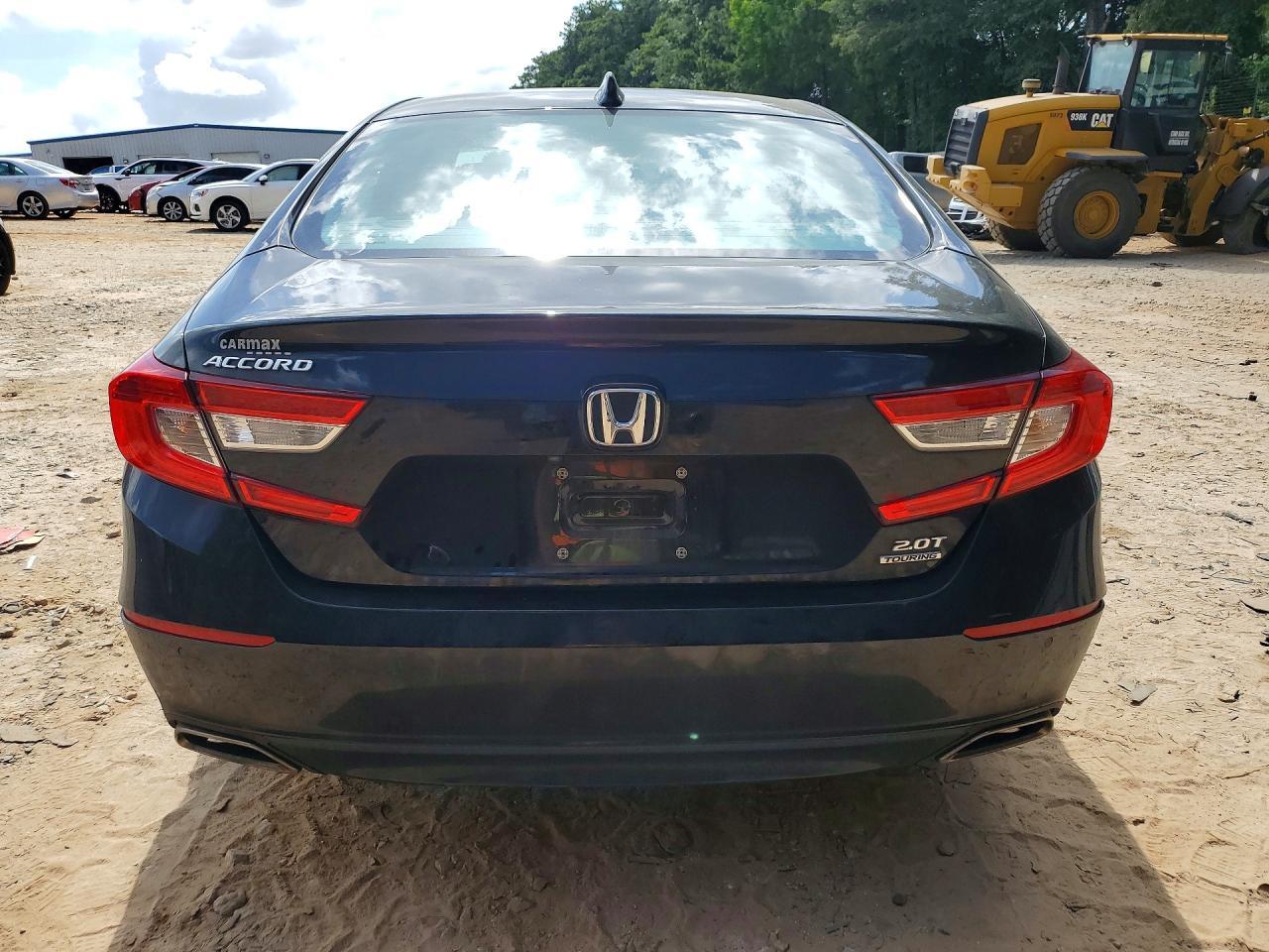 2019 Honda Accord Touring - Фото 6