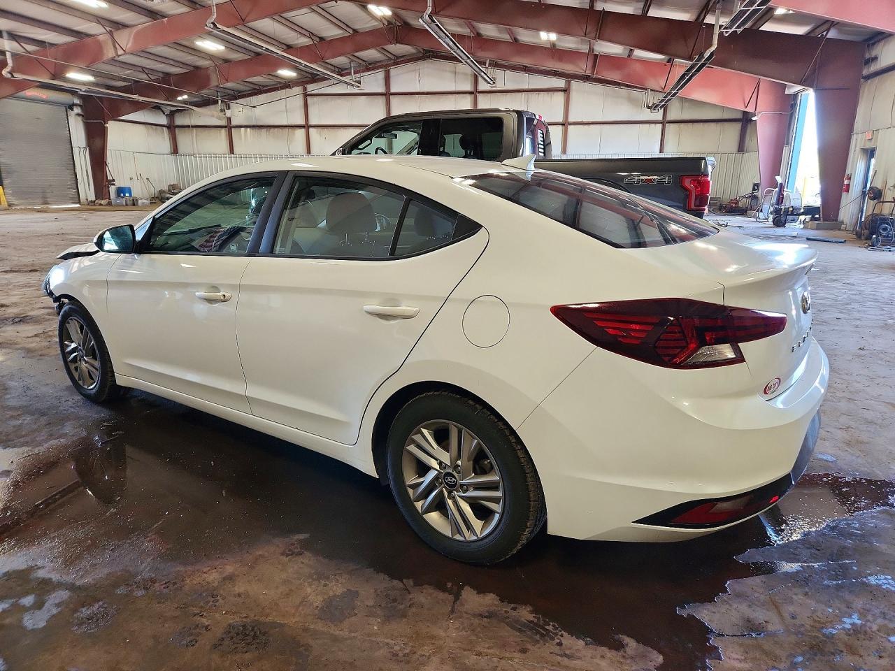 2020 Hyundai Elantra Sel - Фото 2