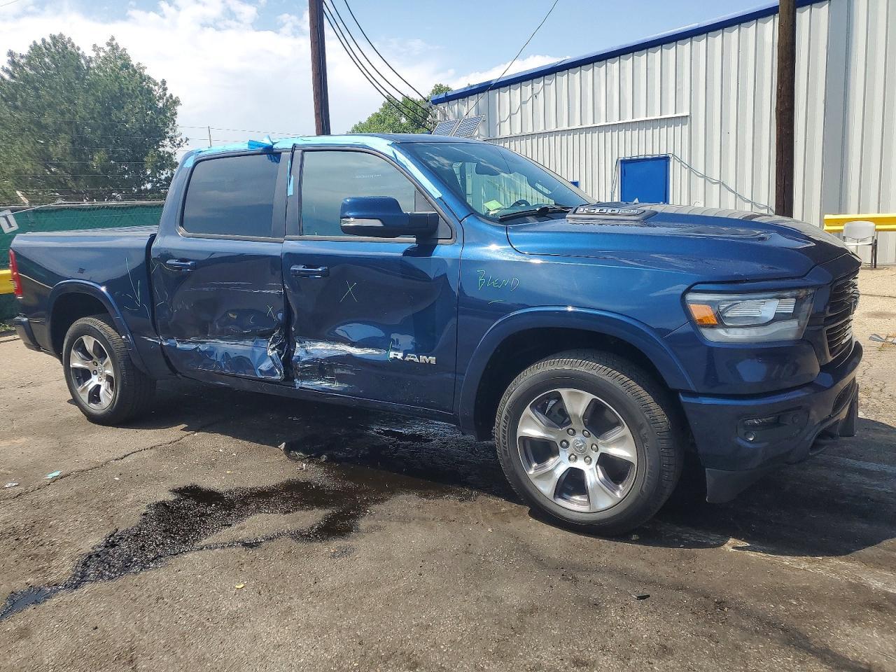 2019 Ram 1500 Laramie - Фото 4