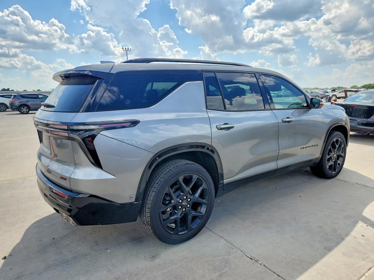 2026 Chevrolet Traverse Rs - Image 3