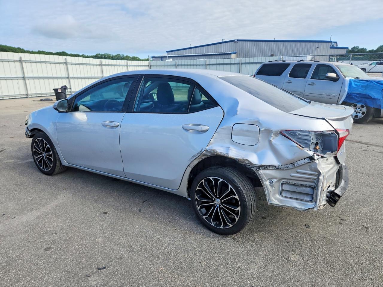 2016 Toyota Corolla S Plus - Фото 2