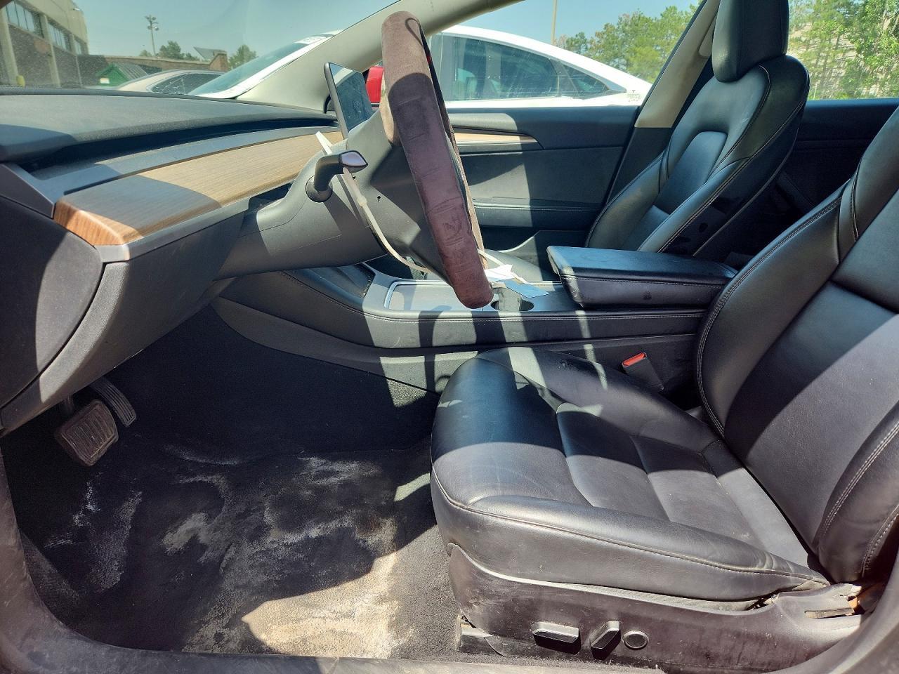 2022 Tesla Model 3 - Image 7