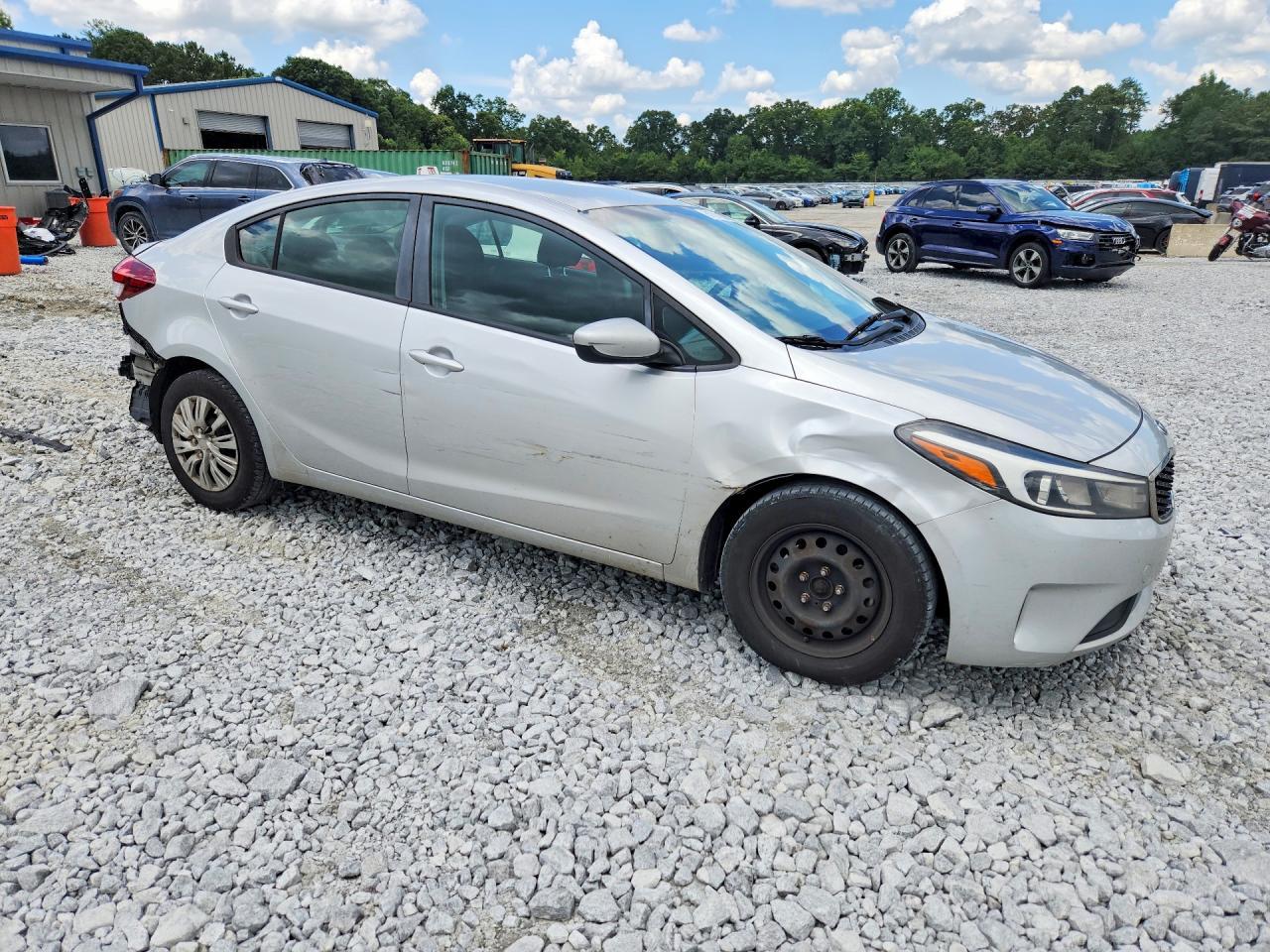 2017 Kia Forte Lx - Фото 4