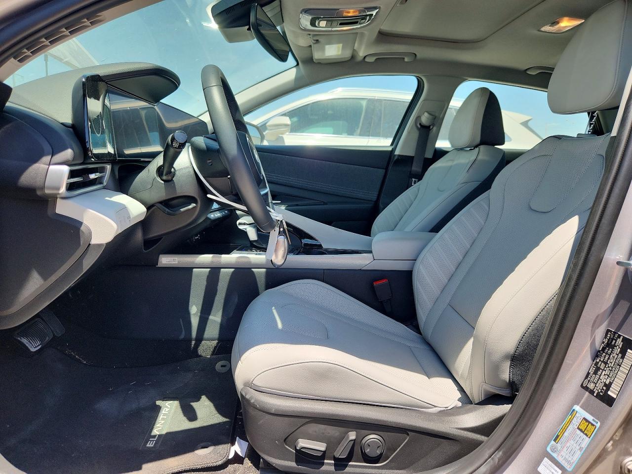 2026 Hyundai Elantra Limited - Фото 7