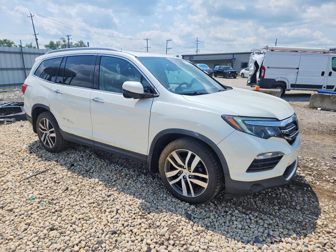2016 Honda Pilot Touring - Фото 4