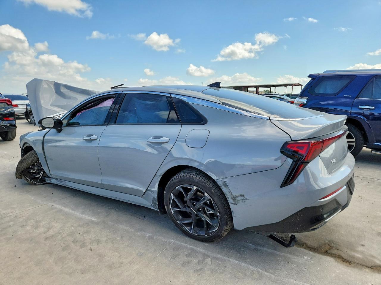 2026 Kia K5 Gt Line - Фото 2