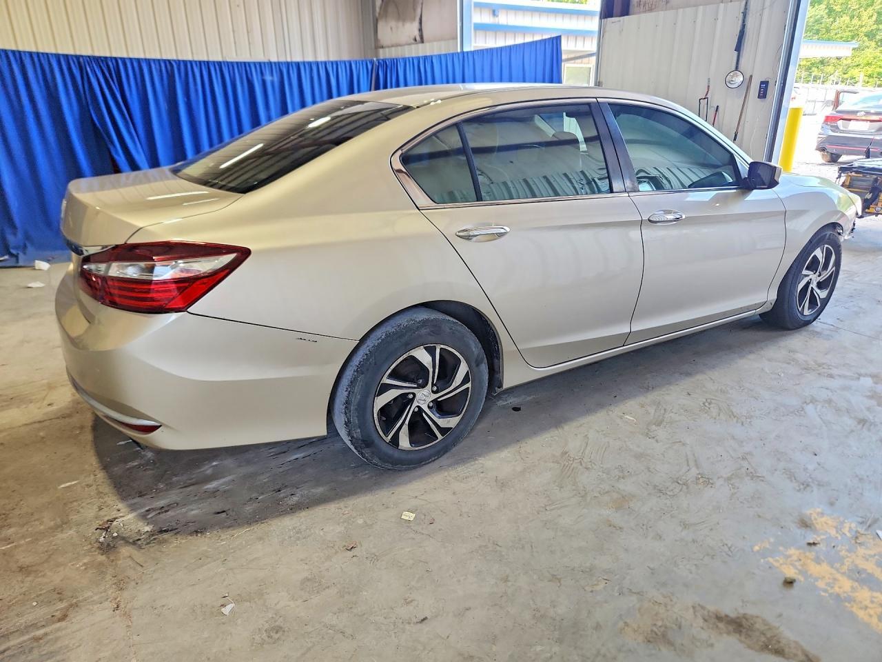 2017 Honda Accord Lx - Фото 3