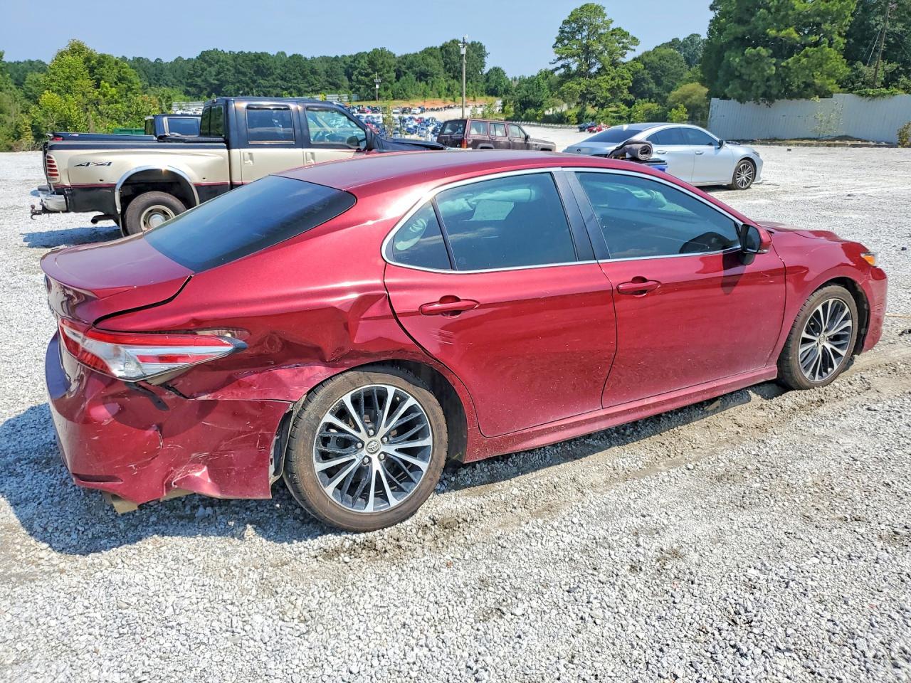 2018 Toyota Camry Se - Image 3