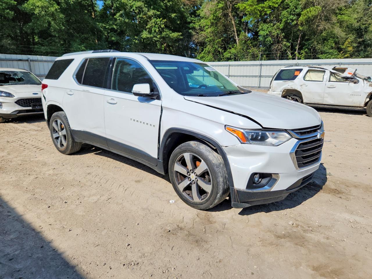 2018 Chevrolet Traverse Lt - Image 4