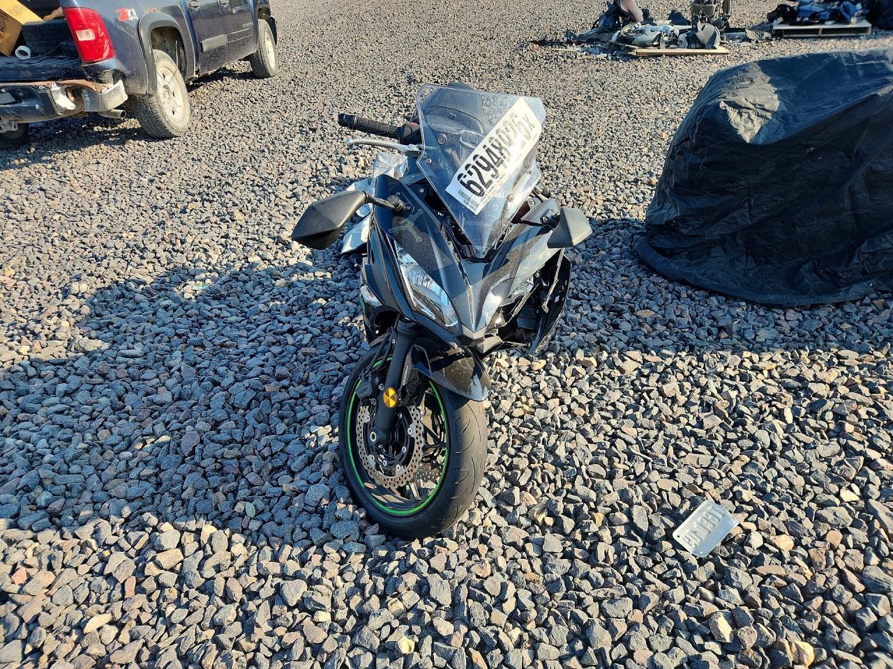 2019 Kawasaki Ex650 F - Фото 2