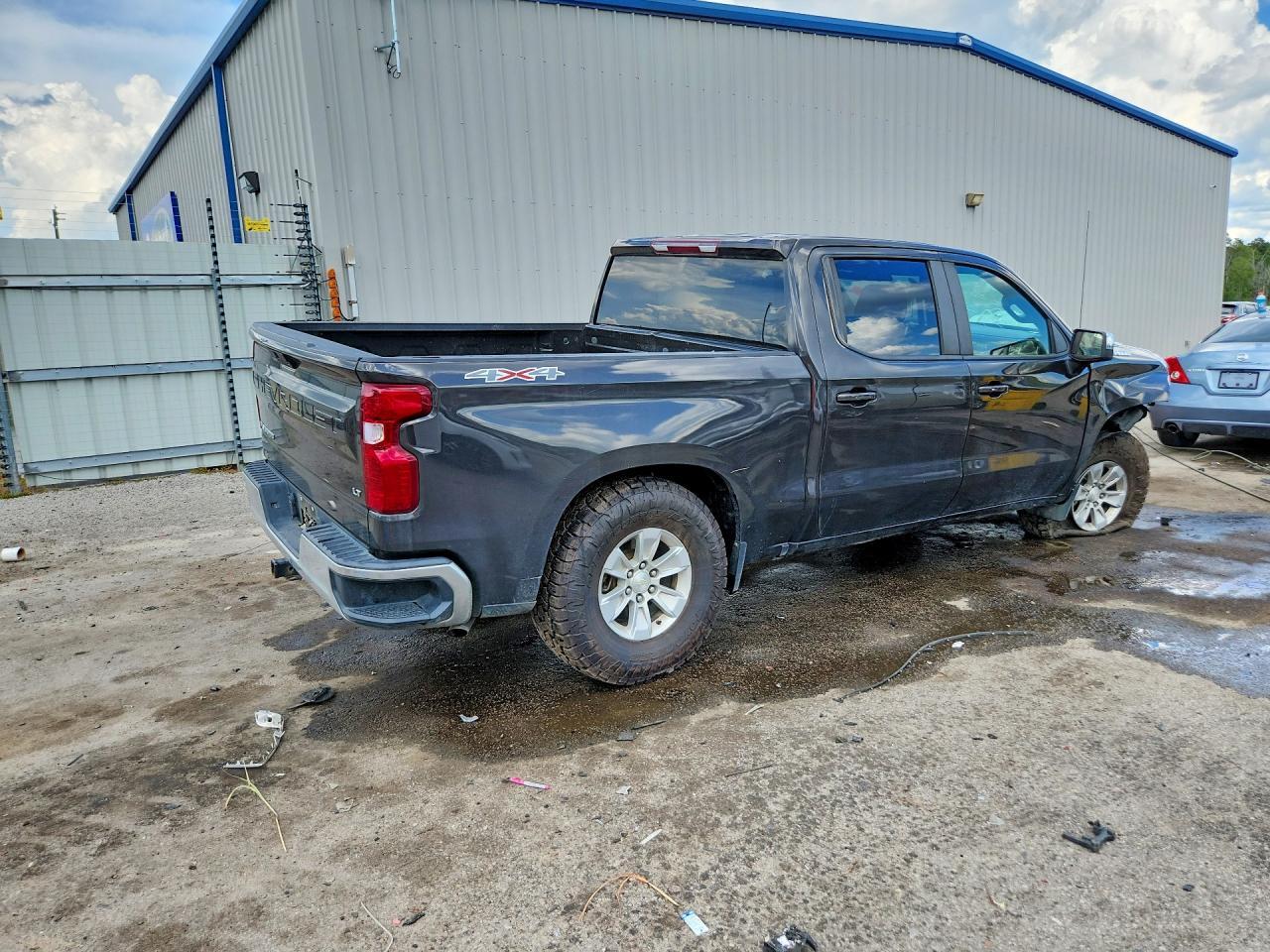 2022 Chevrolet Silverado Ltd K1500 Lt - Image 3