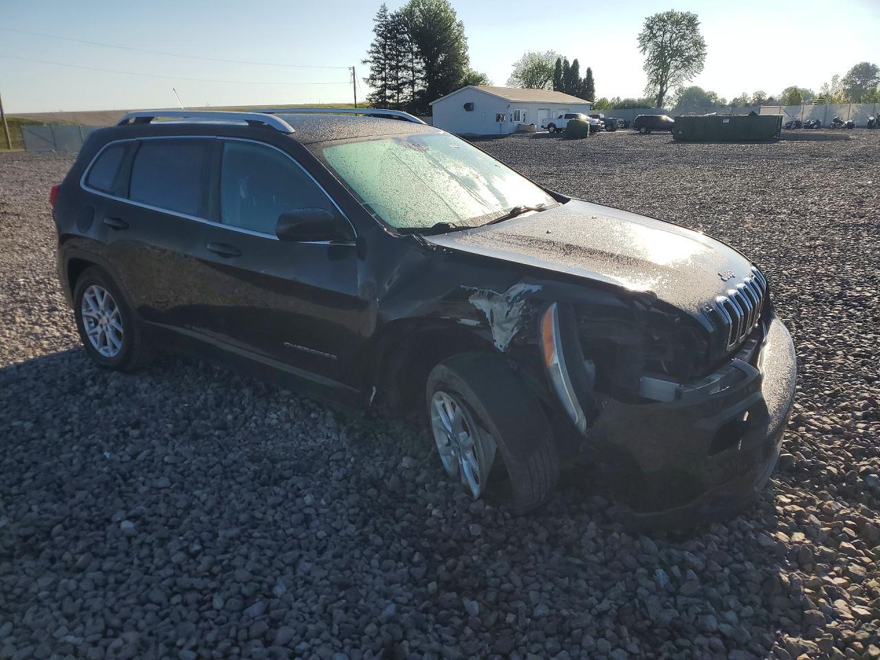 2015 Jeep Cherokee Latitude - Фото 4