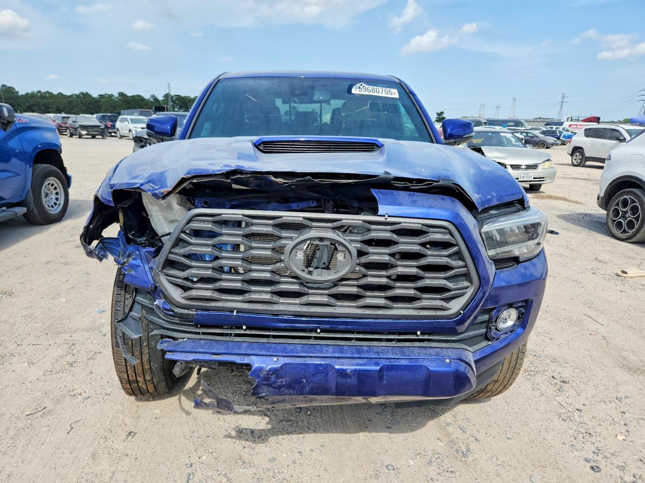 2022 Toyota Tacoma Trd Sport - Image 5