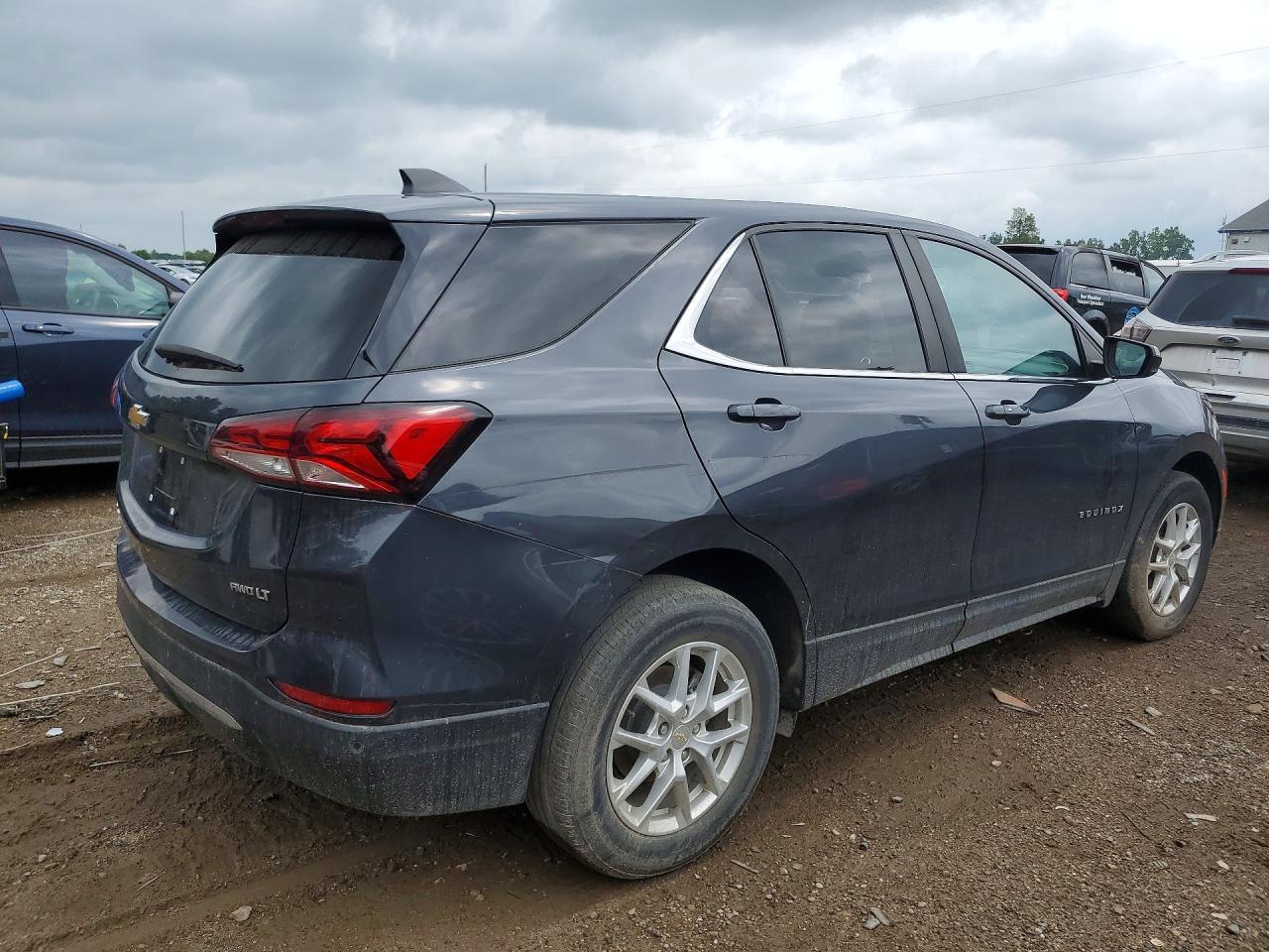 2022 Chevrolet Equinox Lt - Фото 3