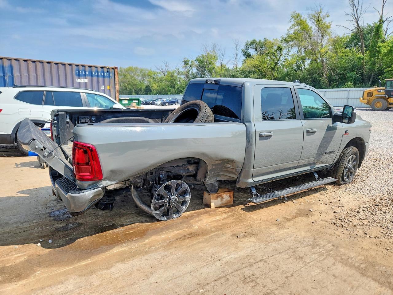 2026 Ram 2500 Laramie - Фото 3