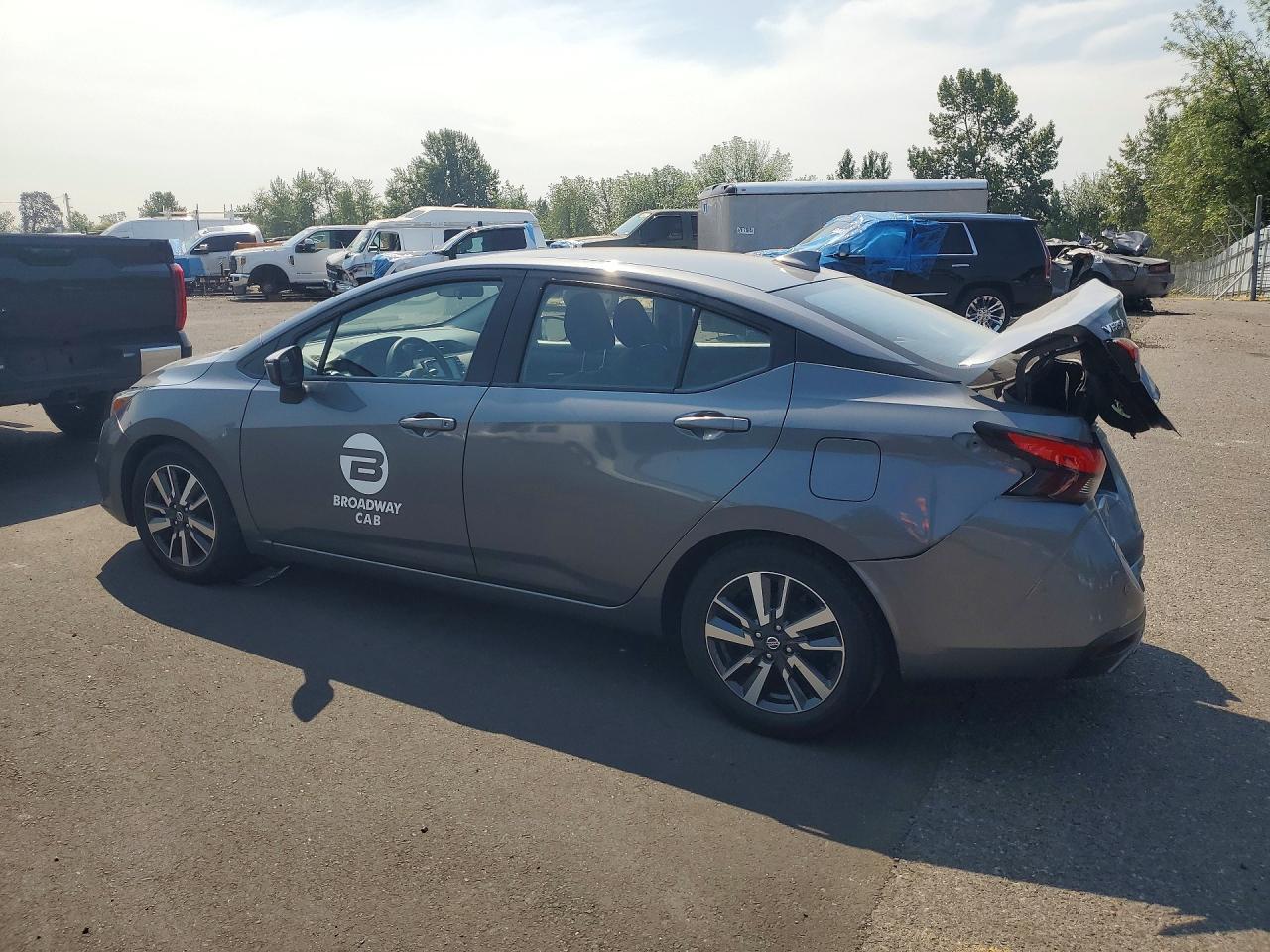 2021 Nissan Versa Sv - Фото 2