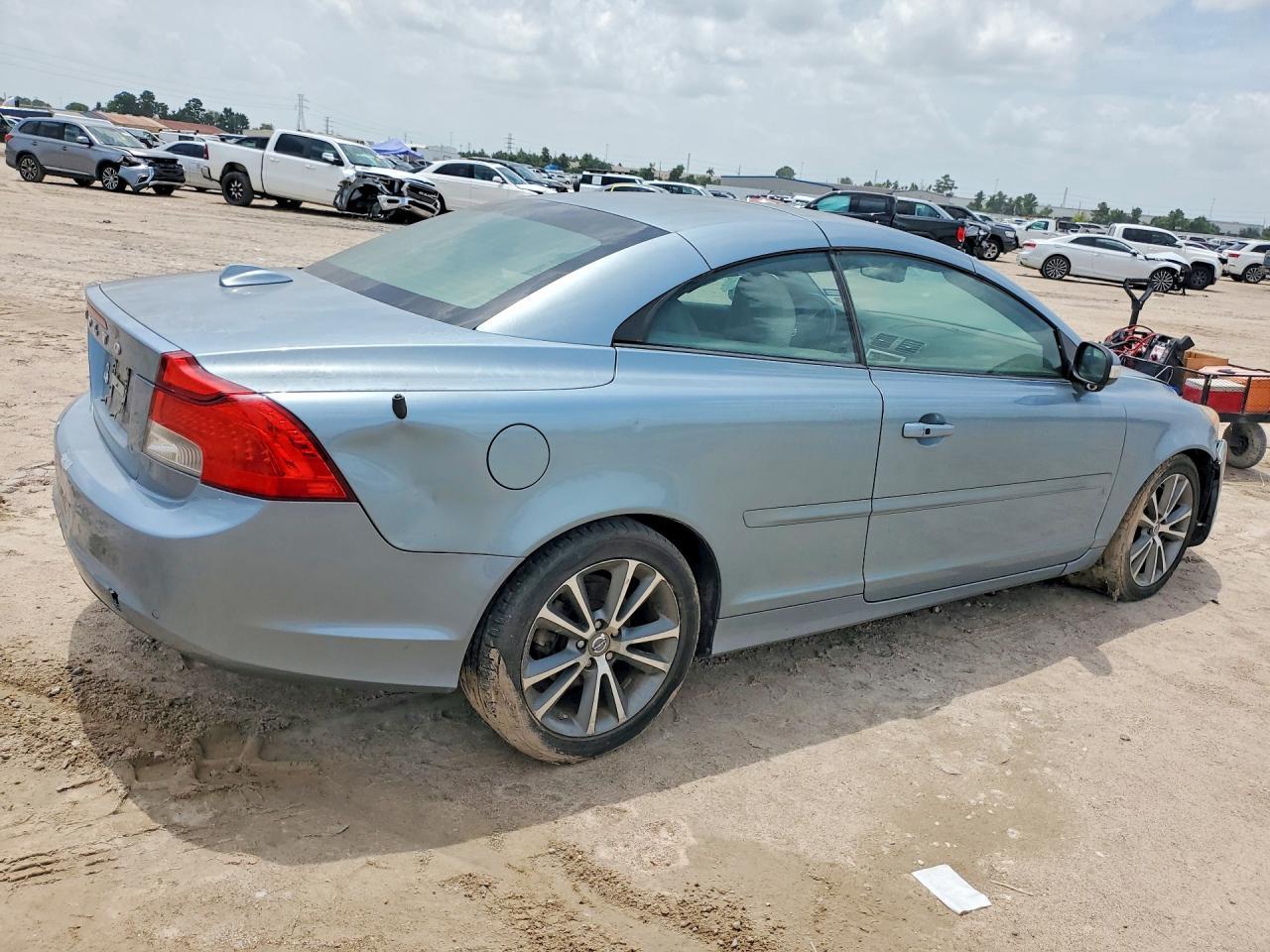 2011 Volvo C70 T5 - Фото 3